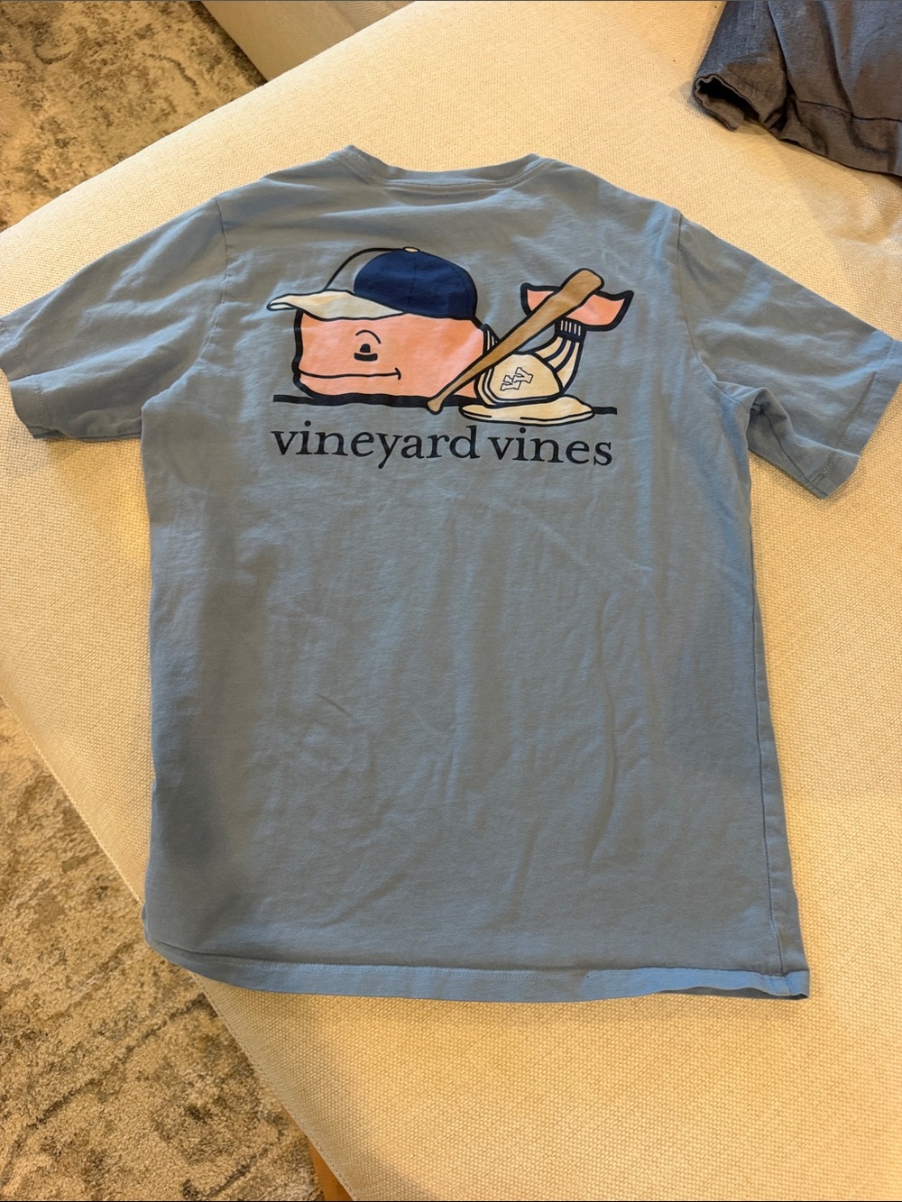 Vineyard Vines Boys Short Sleeve Pocket Tee in Light Blue with Whale Logo size L